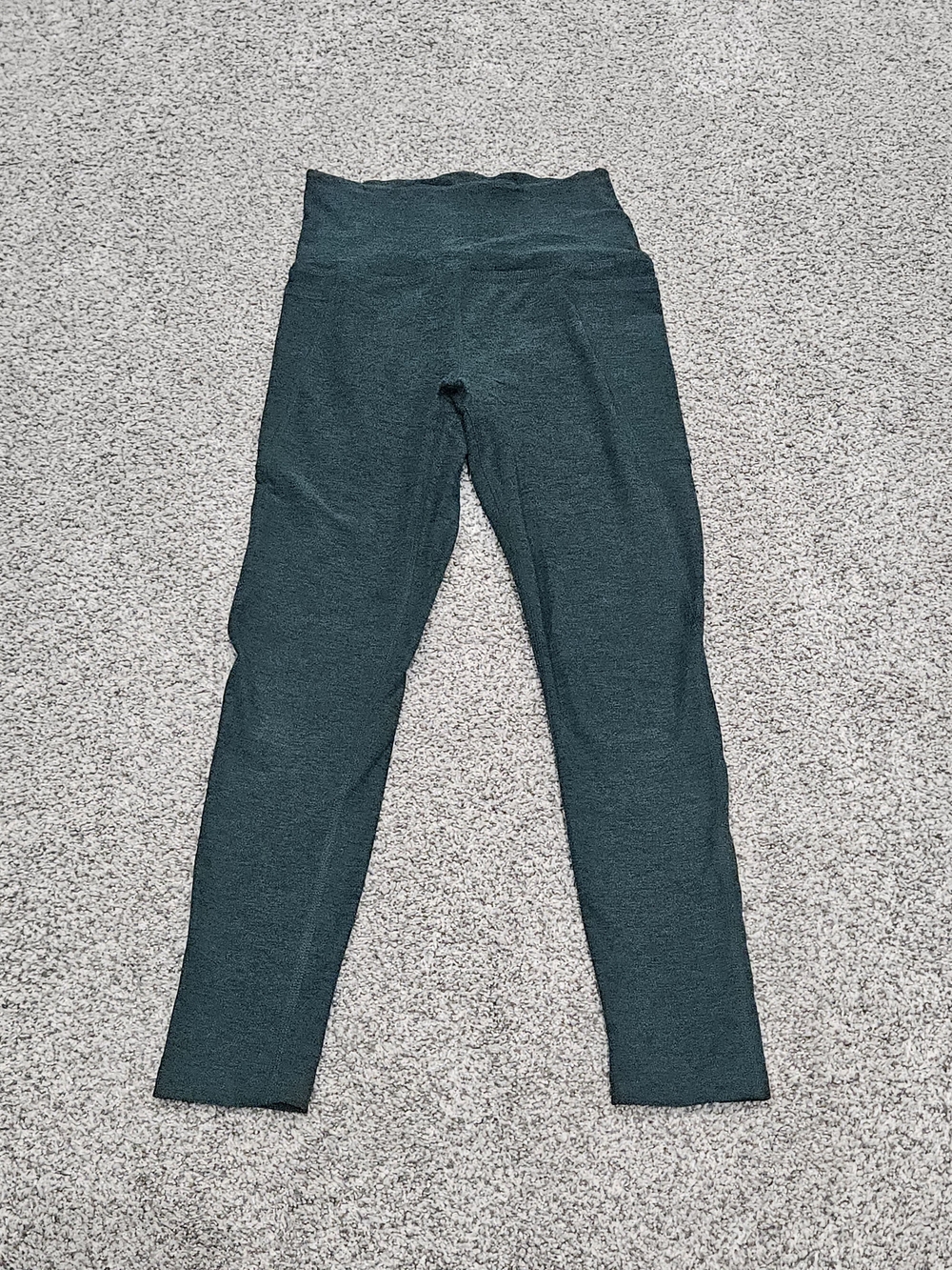 Beyond Yoga Dark Green High-Waist Leggings With Pockets